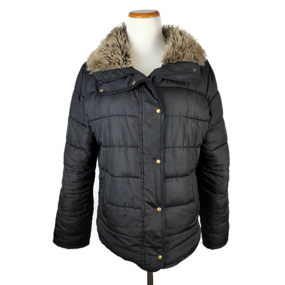 Vintage Style Large Old Navy Black Puffer Jacket with Faux Fur Collar Size L - Picture 2 of 5